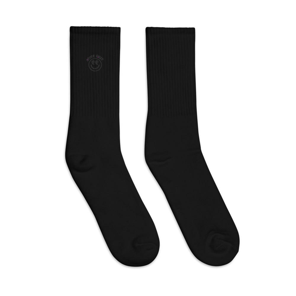 Givee Away Embroidered socks